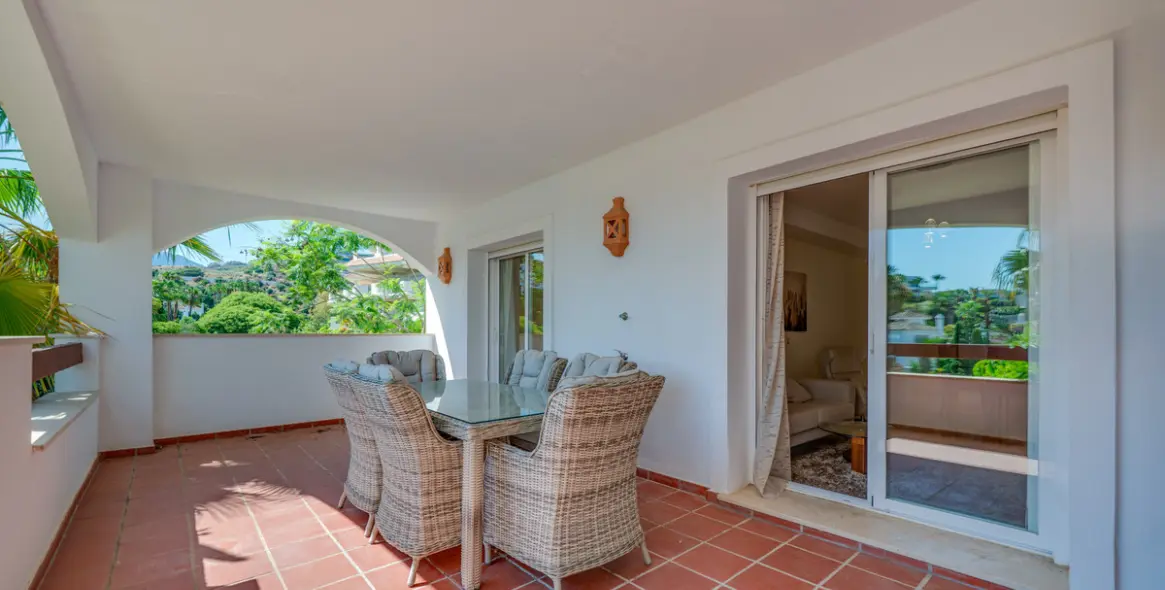 Long-term rent of ground floor apartment in Nueva Andalucía 7