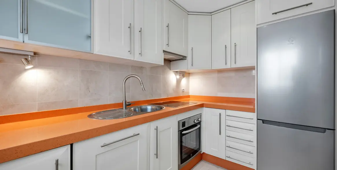 Long-term rent of ground floor apartment in Nueva Andalucía 11