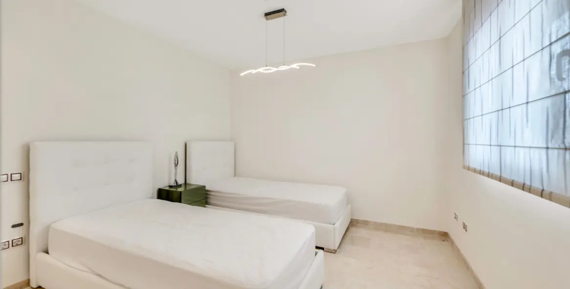 Long-term rent of ground floor apartment in Nueva Andalucía 18