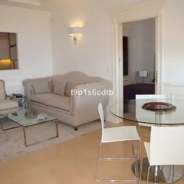 Short-term rent of penthouse in Marbella