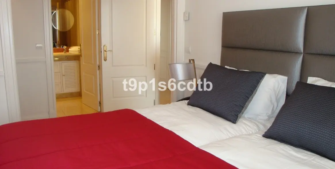 Short-term rent of penthouse in Marbella 12