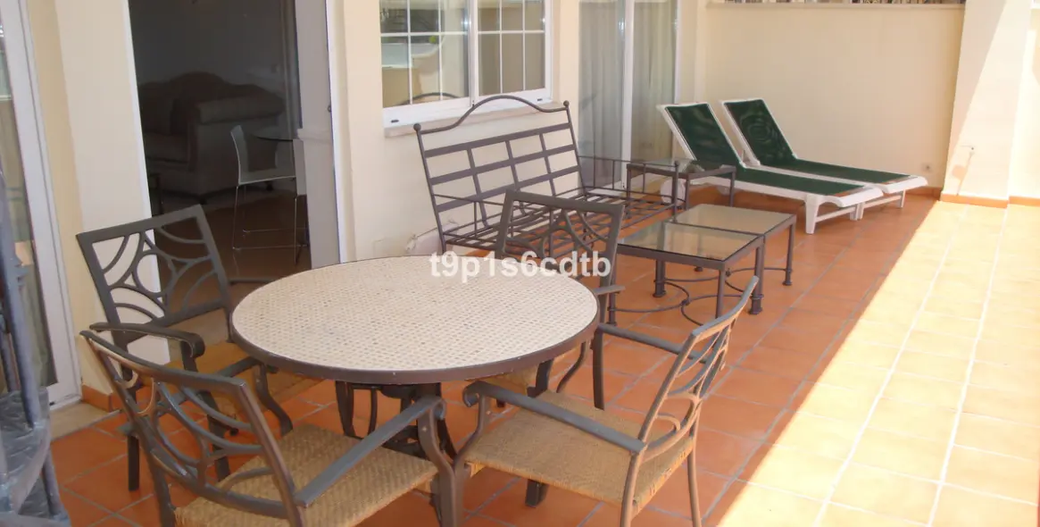 Short-term rent of penthouse in Marbella 18