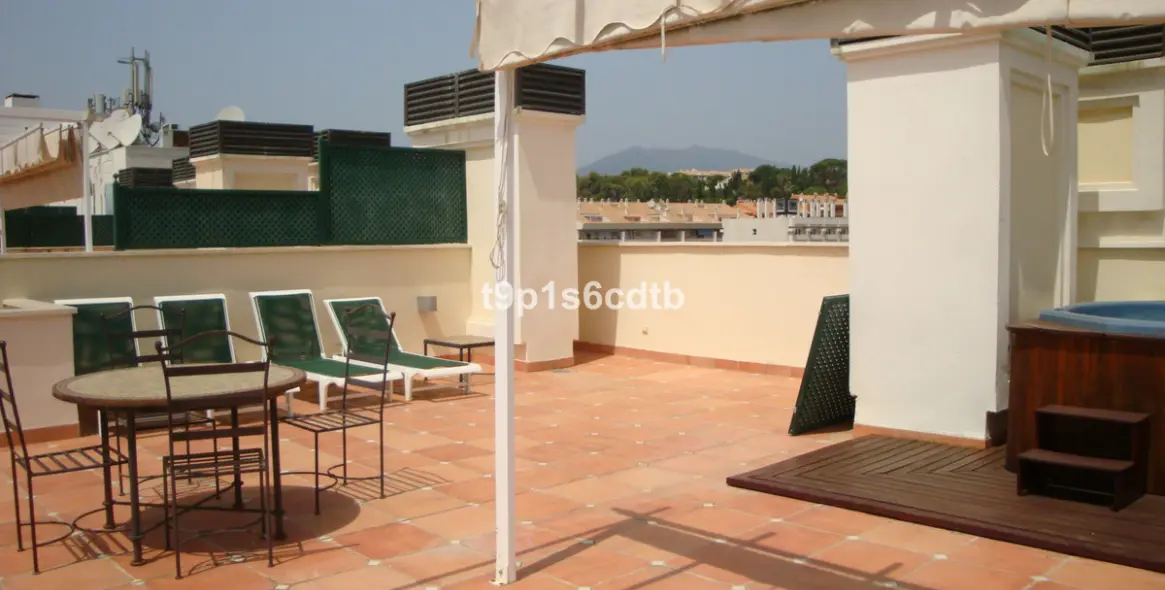 Short-term rent of penthouse in Marbella 21