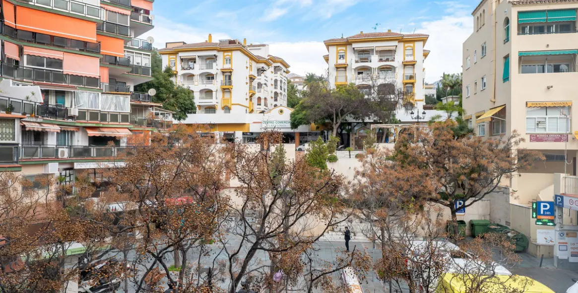 Long-term rent of middle floor apartment in Marbella 22
