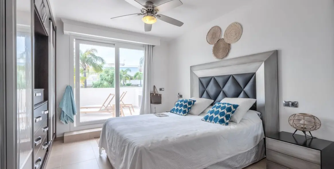 Short-term rent of ground floor apartment in Puerto Banús 6