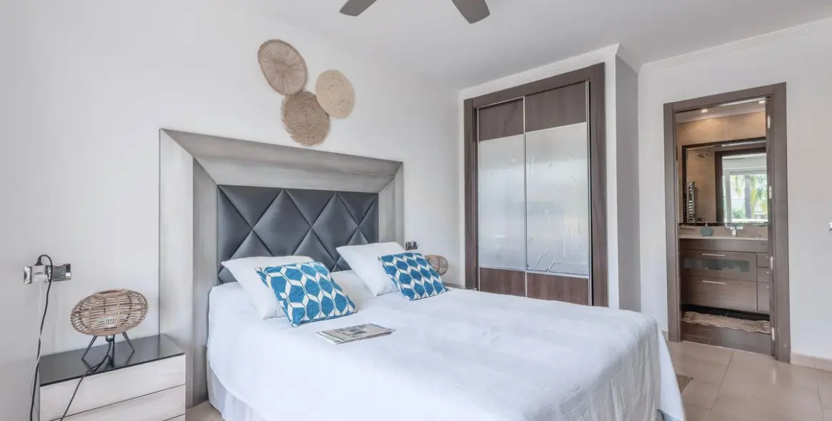 Short-term rent of ground floor apartment in Puerto Banús 14