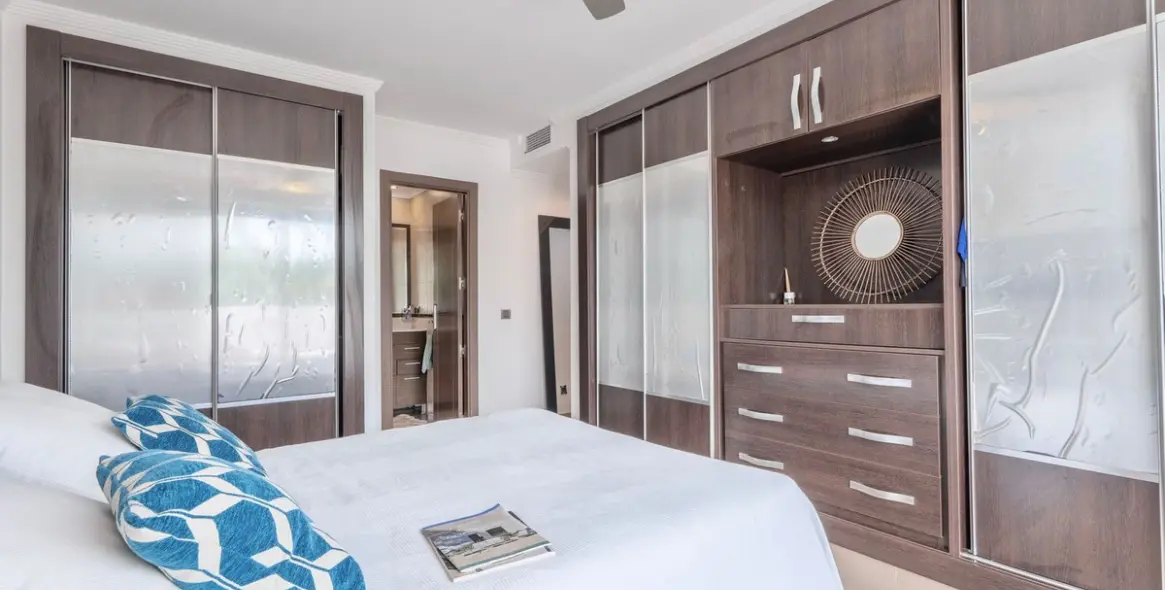 Short-term rent of ground floor apartment in Puerto Banús 21