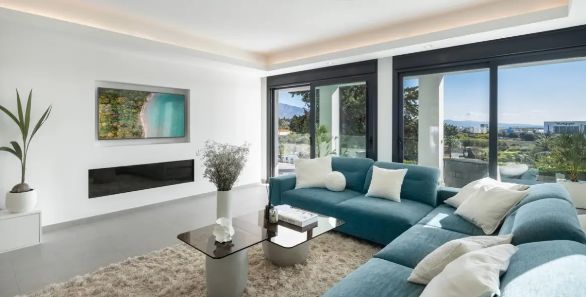 Short-term rent of detached villa in Nueva Andalucía 5