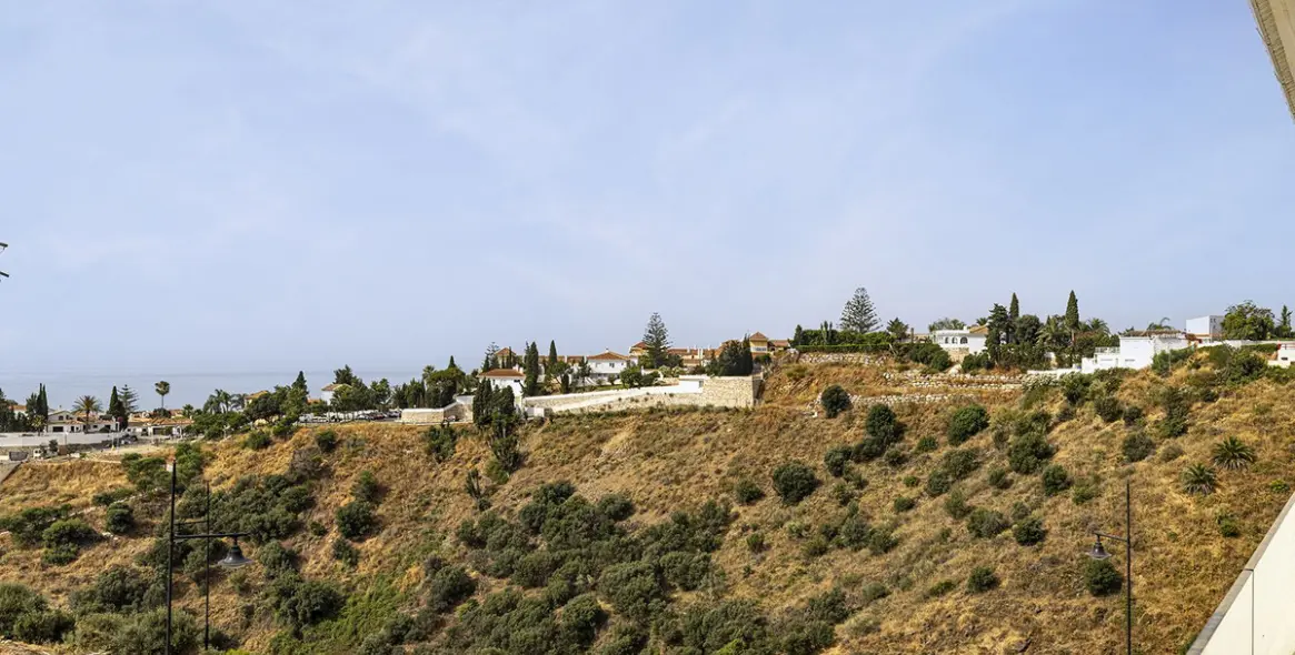 Venta de apartamento en planta media en Fuengirola 4