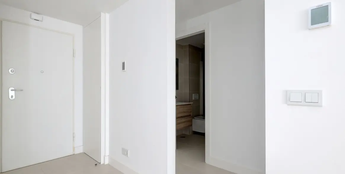 Venta de apartamento en planta media en Fuengirola 5