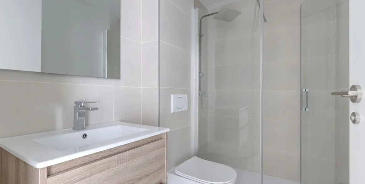 Venta de apartamento en planta media en Fuengirola 10