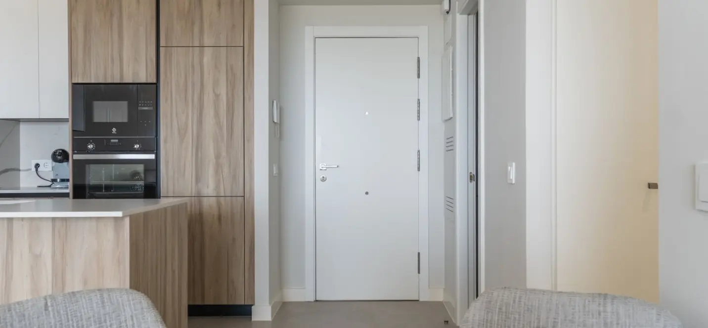 Venta de ático dúplex en Estepona 2