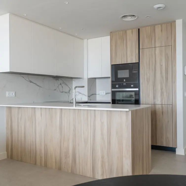 Venta de ático dúplex en Estepona
