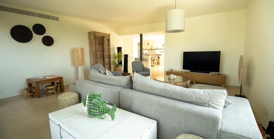 Short-term rent of detached villa in Estepona 29