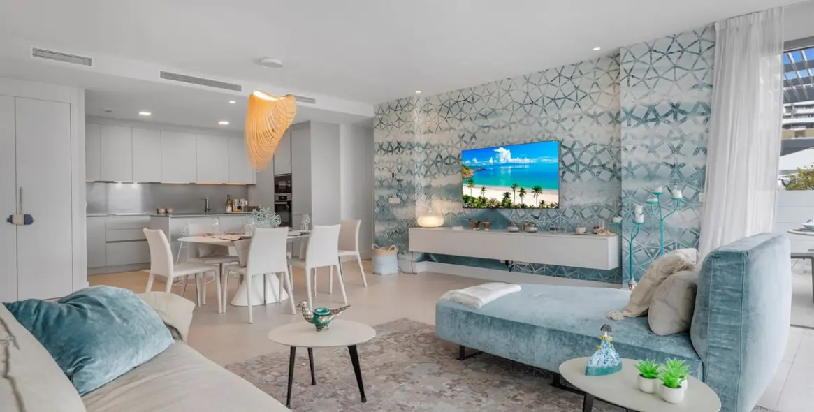 Venta de apartamento en planta media en Benahavís 8