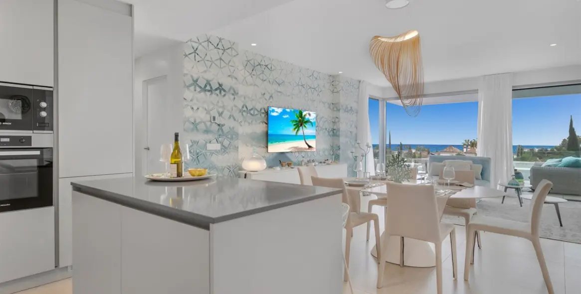 Venta de apartamento en planta media en Benahavís 22