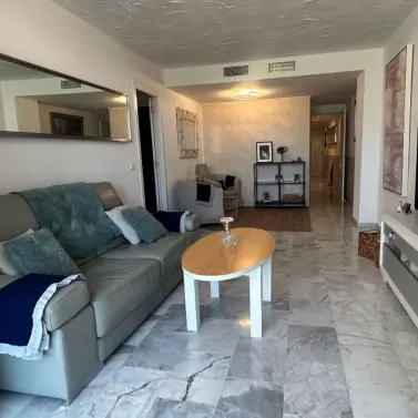 Venta de apartamento en planta baja en Casares Playa