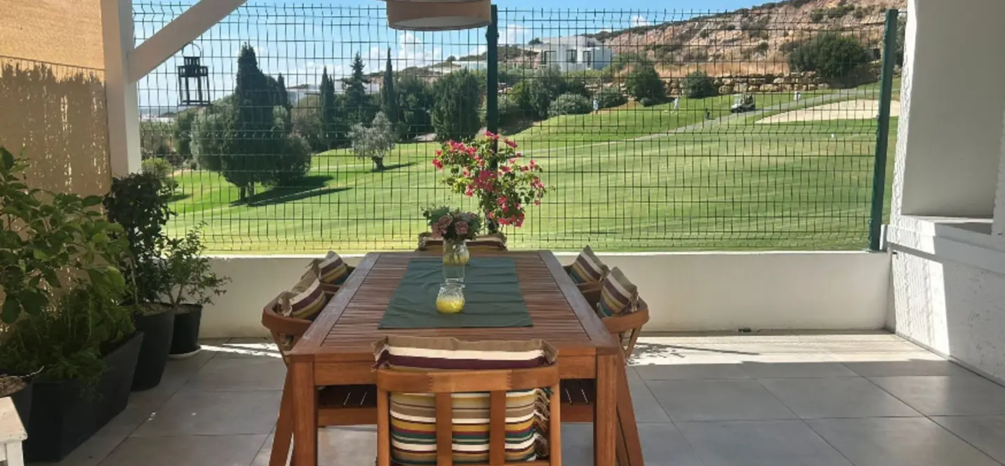 Sale of ground floor apartment in Casares Playa 1