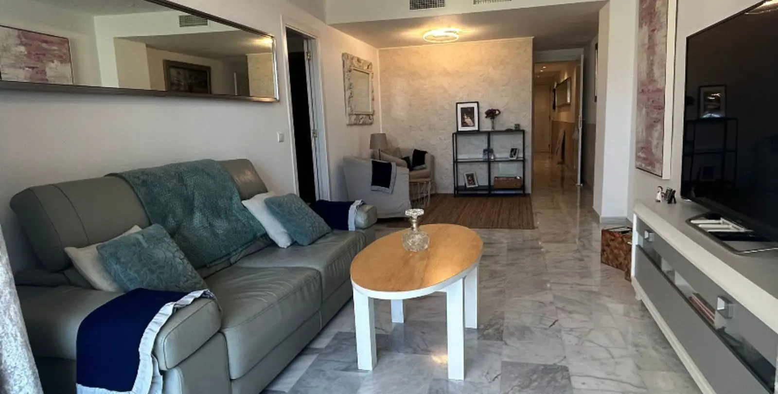 Продажа апартаментов на первом этаже в Casares Playa 5