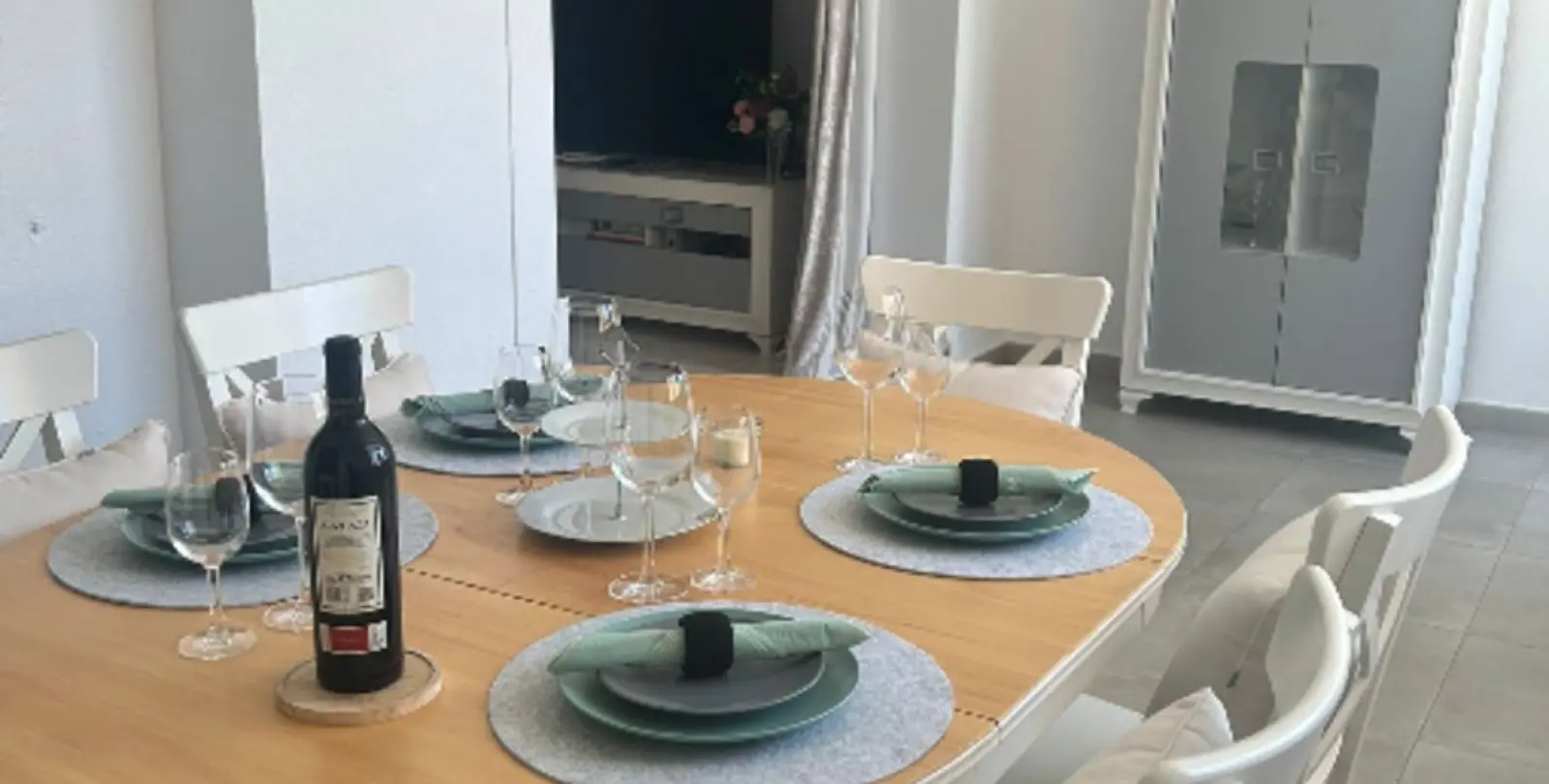 Продажа апартаментов на первом этаже в Casares Playa 26