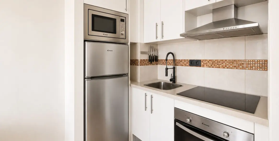 Sale of penthouse in The Golden Mile 2