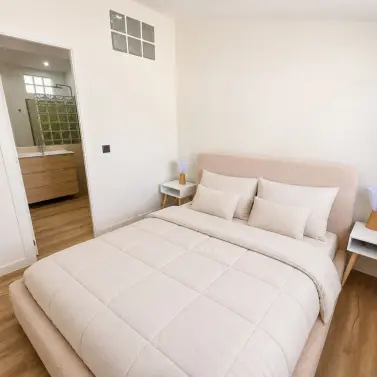 Sale of penthouse in The Golden Mile