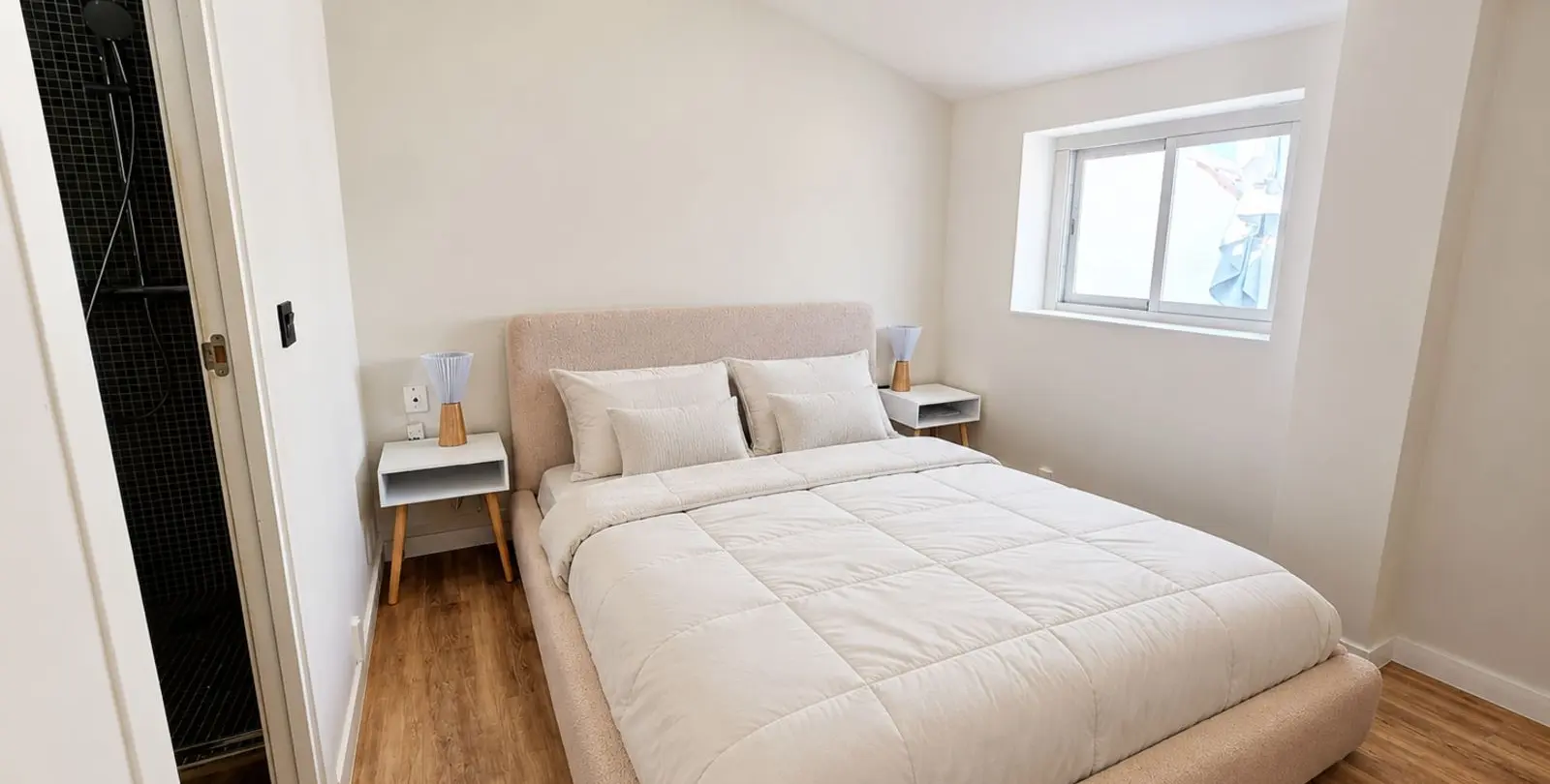Sale of penthouse in The Golden Mile 3