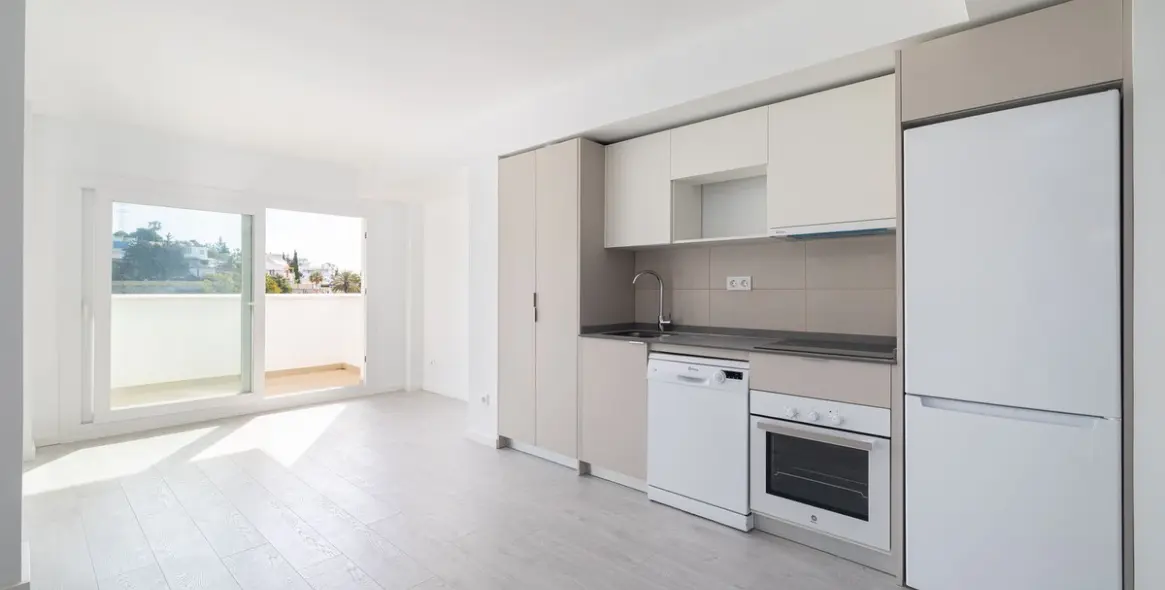 Sale of ground floor apartment in Torreblanca 11
