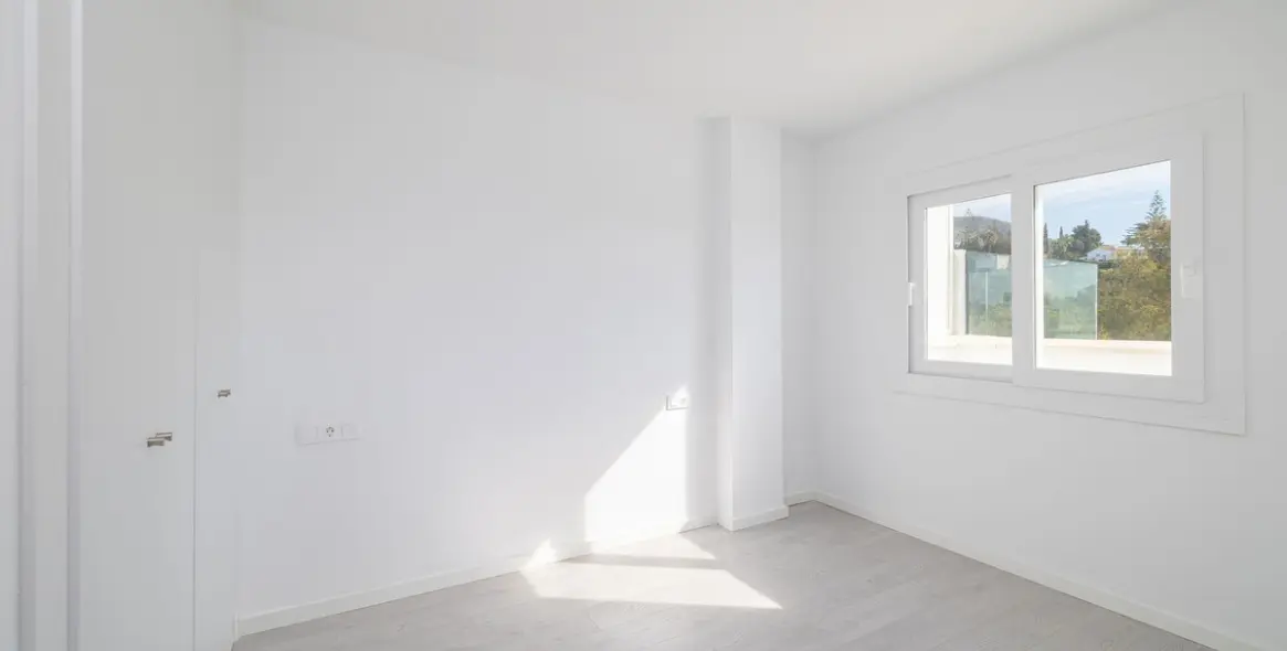 Sale of ground floor apartment in Torreblanca 15