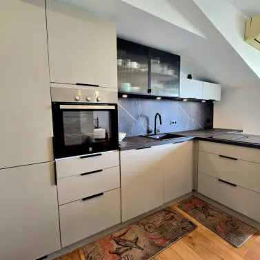 Sale of penthouse in The Golden Mile