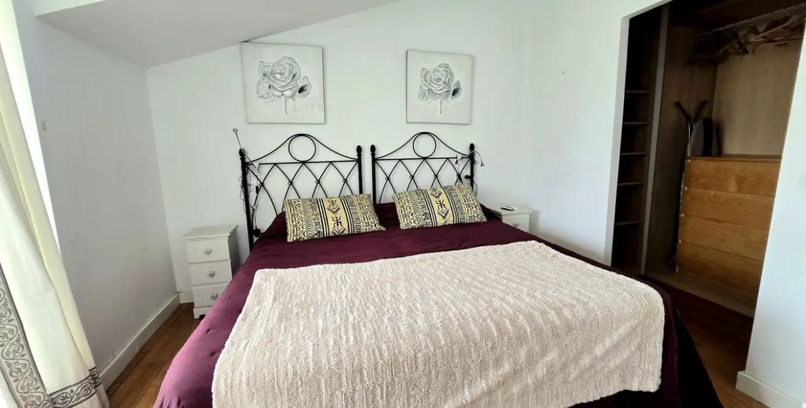 Sale of penthouse in The Golden Mile 7