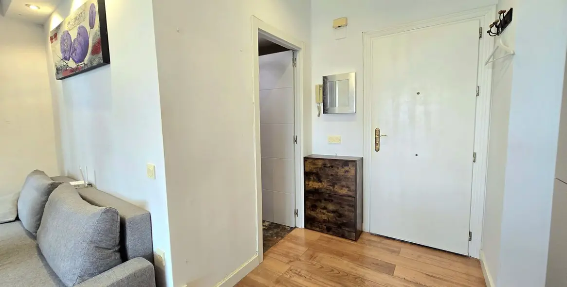 Sale of penthouse in The Golden Mile 11