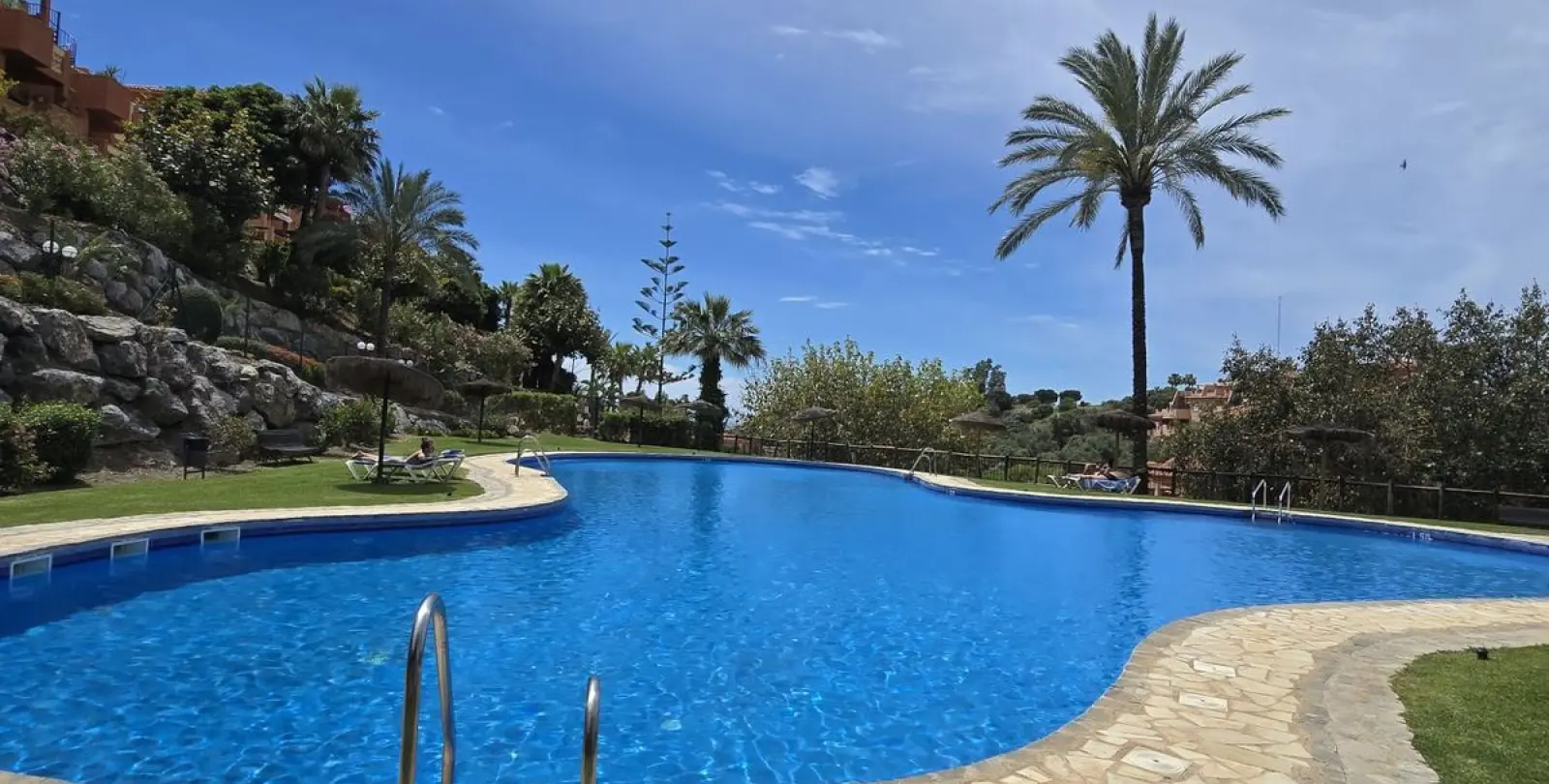 Venta de ático en Reserva de Marbella 11