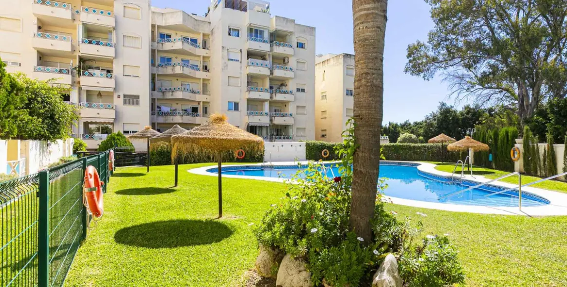 Sale of penthouse duplex in Costabella 1