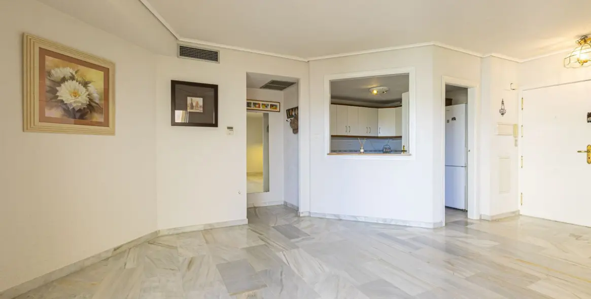 Sale of penthouse duplex in Costabella 12