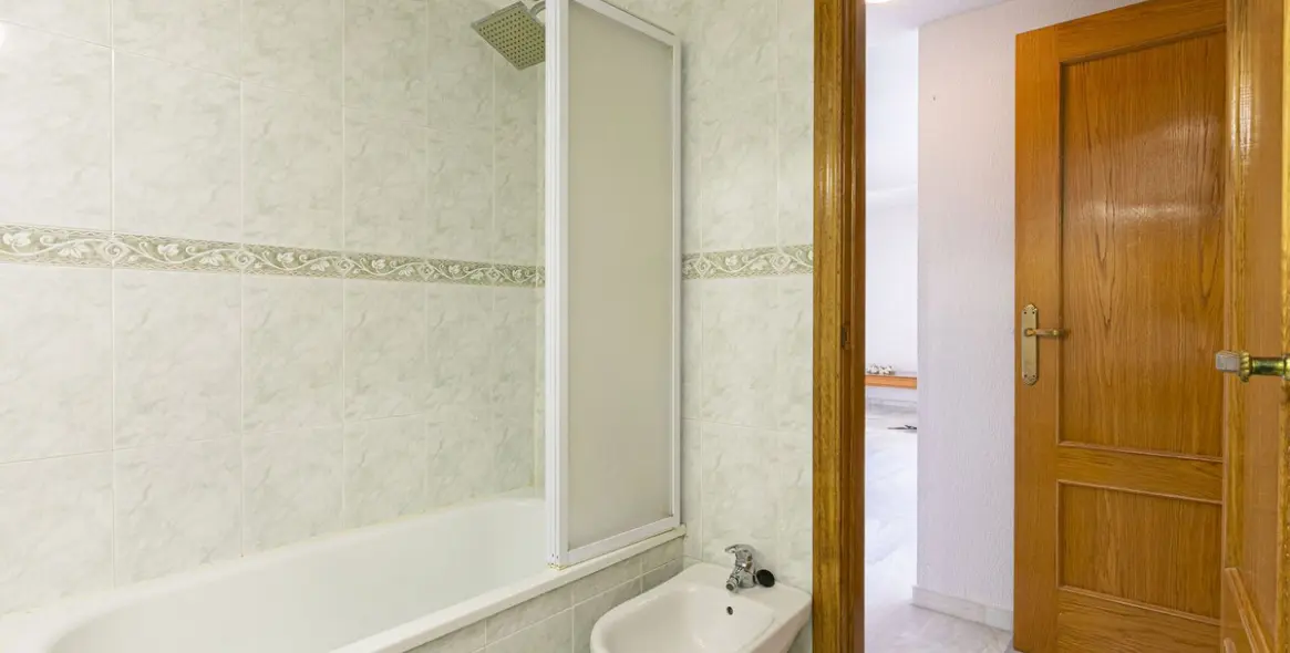 Sale of penthouse duplex in Costabella 24