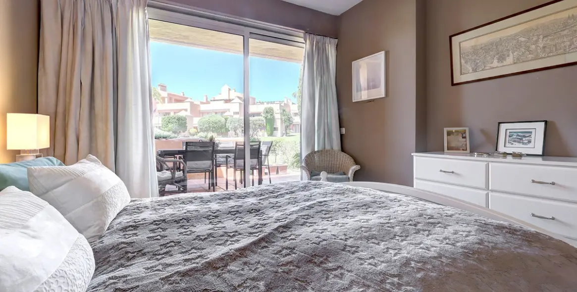 Продажа апартаментов на первом этаже в El Paraiso 23