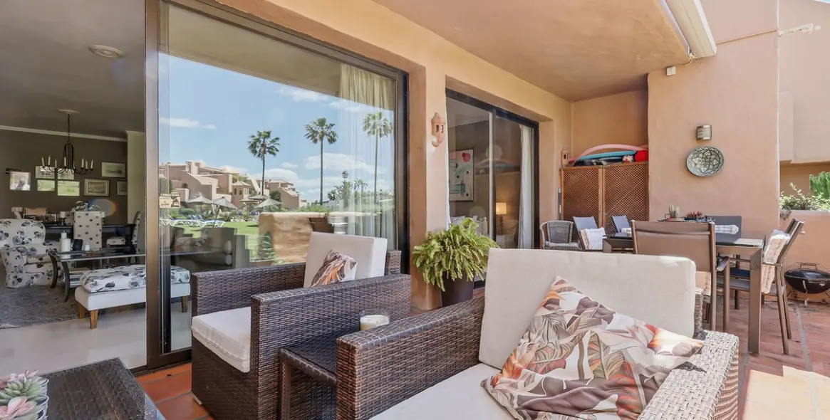Продажа апартаментов на первом этаже в El Paraiso 29