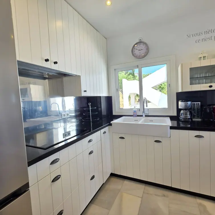 Sale of penthouse in La Mairena