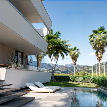Venta de apartamento en planta media en Estepona