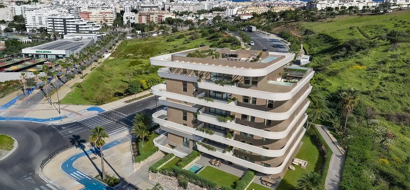 Продажа апартаментов на первом этаже в Estepona 1
