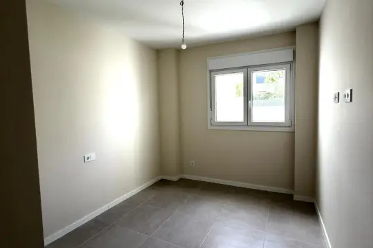 Image 7 thumb