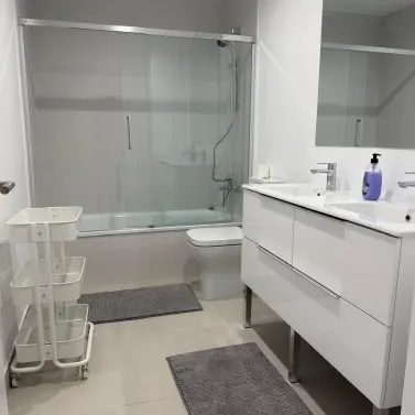 Sale of middle floor apartment in Cancelada