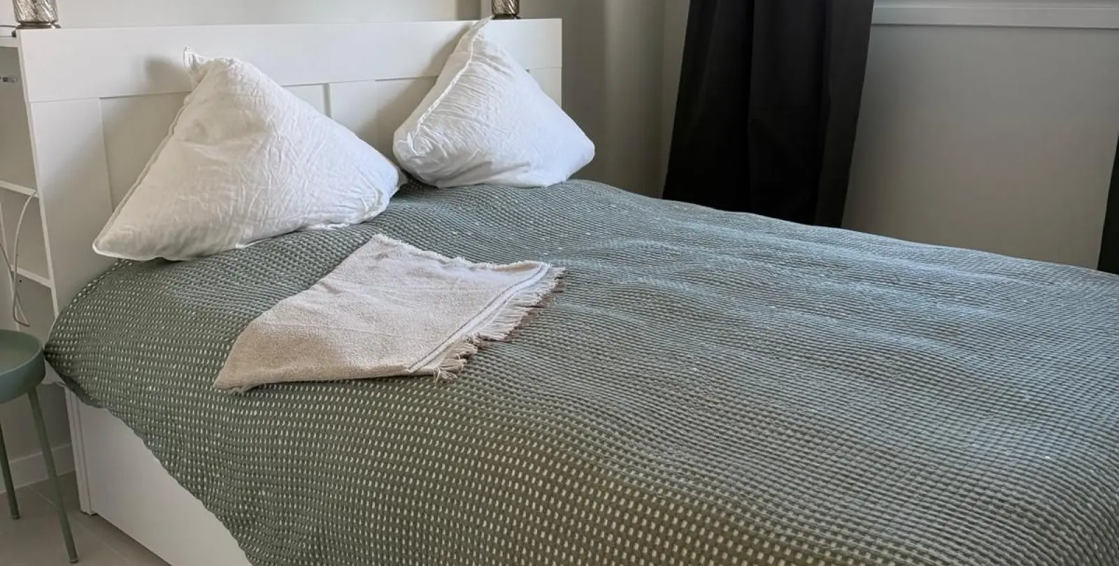 Sale of middle floor apartment in Cancelada 8