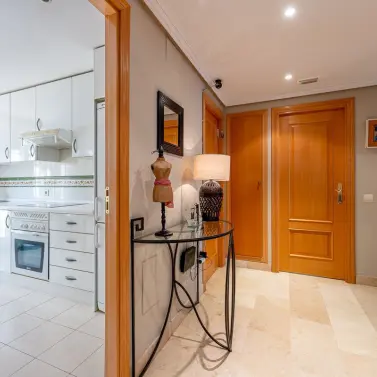 Продажа апартаментов на первом этаже в Benalmadena Costa