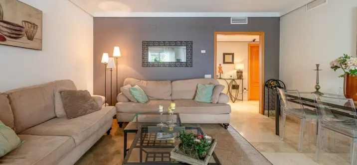 Продажа апартаментов на первом этаже в Benalmadena Costa 2