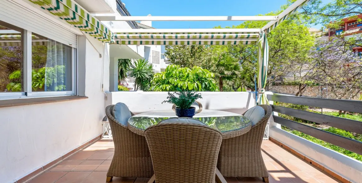Продажа апартаментов на первом этаже в Benalmadena Costa 9