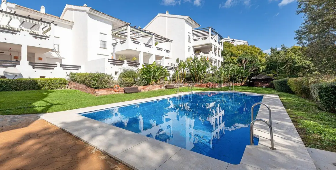Продажа апартаментов на первом этаже в Benalmadena Costa 23