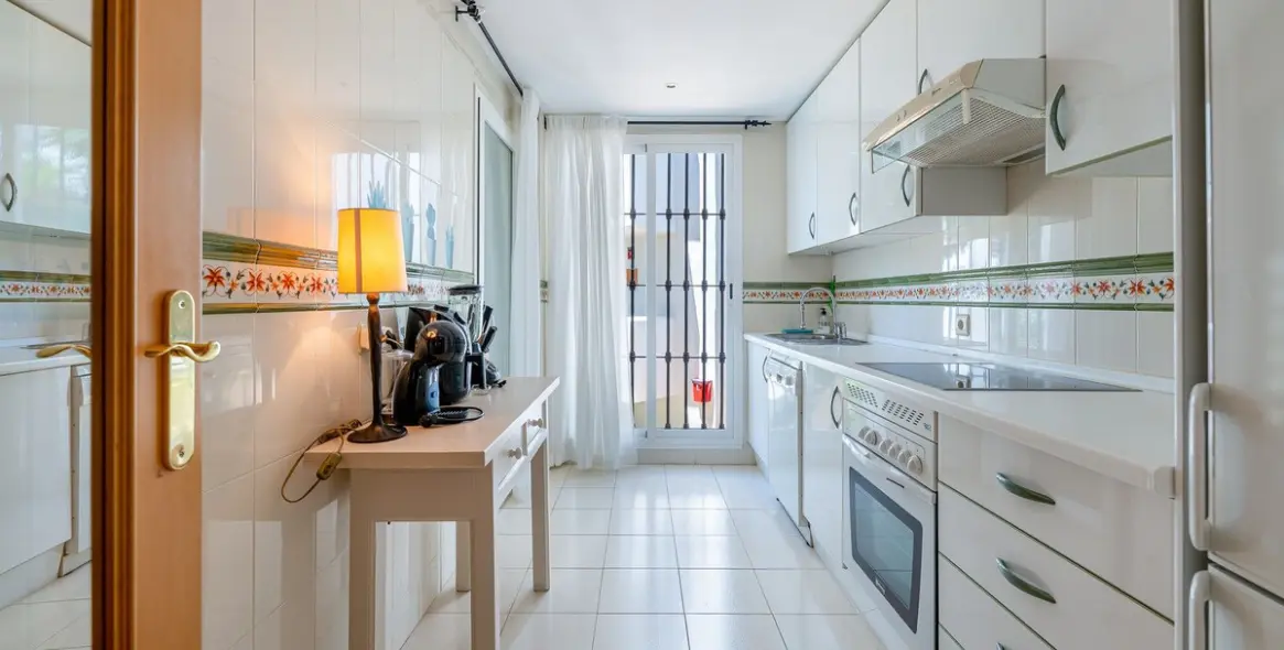 Продажа апартаментов на первом этаже в Benalmadena Costa 24