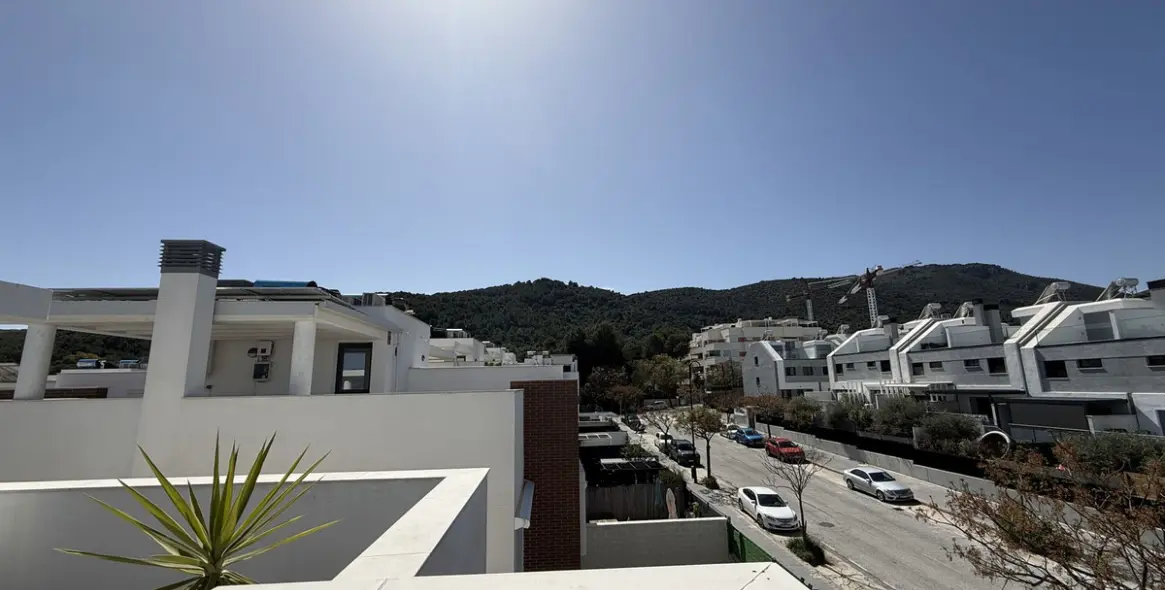 Sale of townhouse in Churriana 4